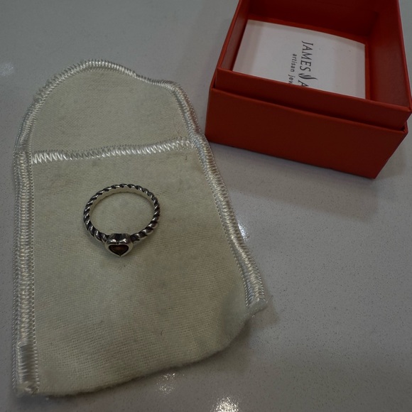 James Avery Garnet Heart Twisted Ring - Picture 4 of 4